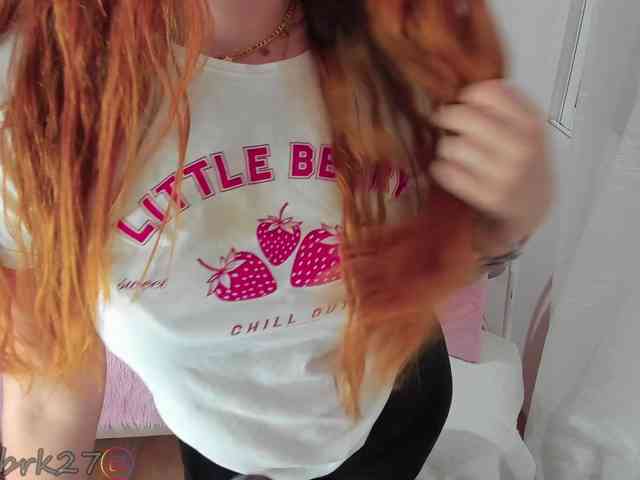 zoe-brk webcam