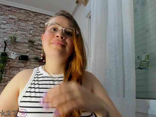zoe-brk webcam