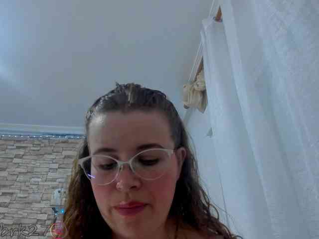 zoe-brk webcam