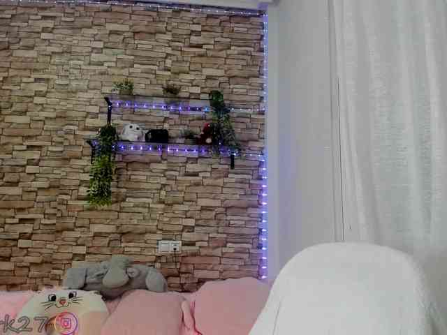 zoe-brk webcam