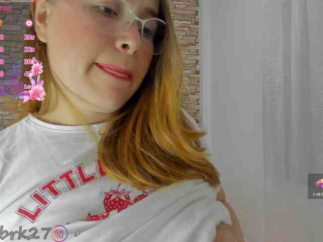 zoe-brk webcam