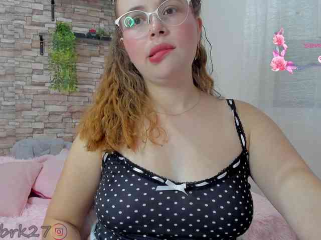 zoe-brk webcam