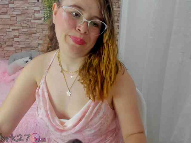 zoe-brk webcam