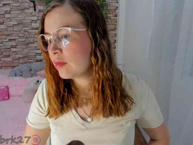 zoe-brk webcam