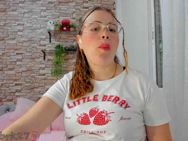 zoe-brk webcam