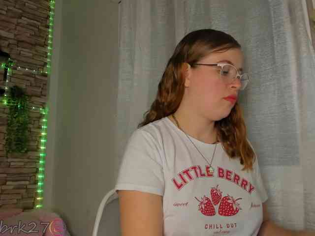 zoe-brk webcam
