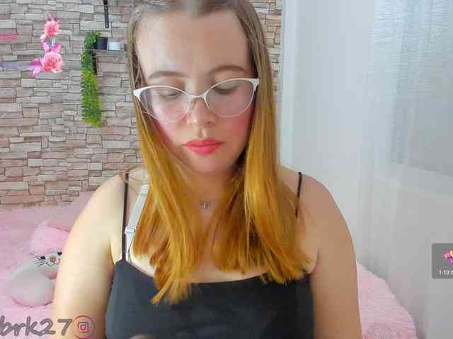 zoe-brk webcam