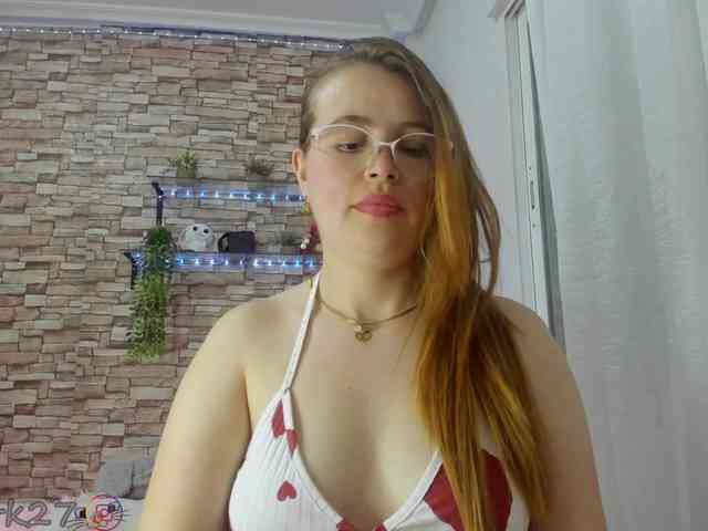zoe-brk webcam