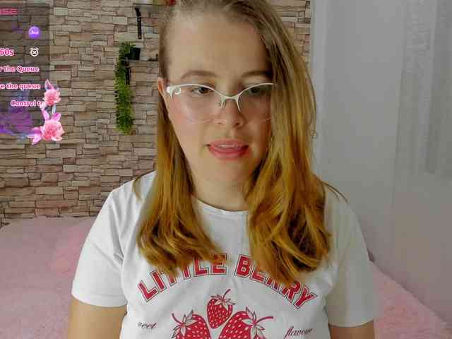 zoe-brk webcam