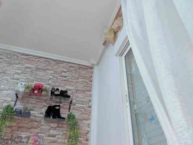 zoe-brk webcam