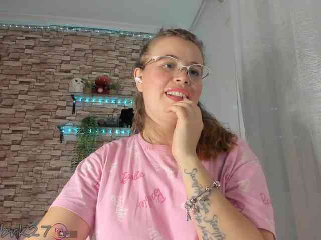 zoe-brk webcam