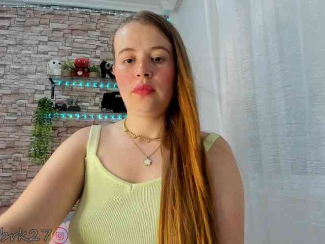 zoe-brk webcam