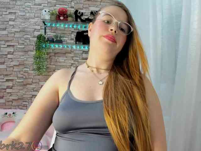 zoe-brk webcam