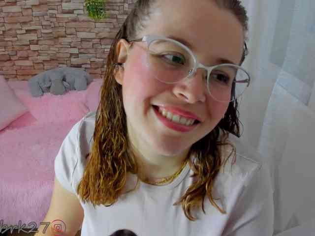 zoe-brk webcam
