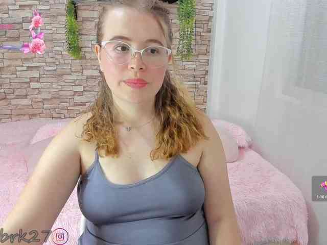zoe-brk webcam