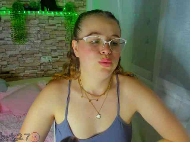 zoe-brk webcam
