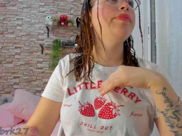 zoe-brk webcam