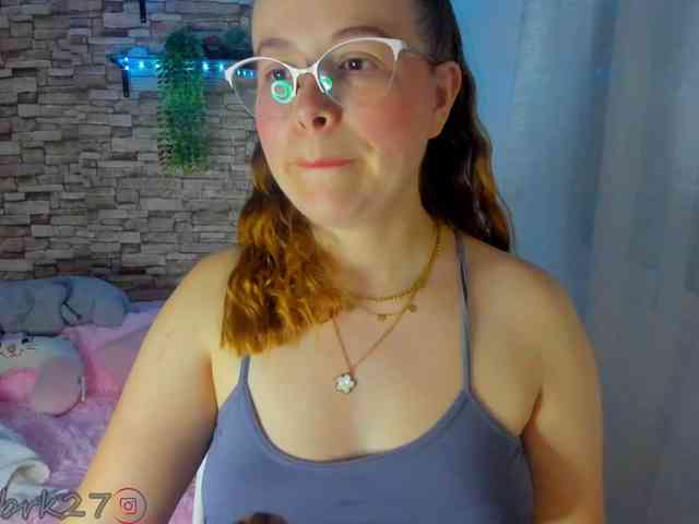 zoe-brk webcam