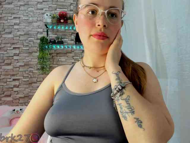 zoe-brk webcam