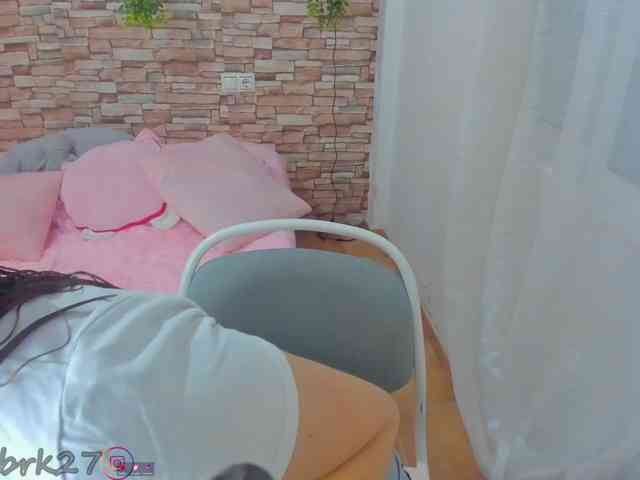 zoe-brk webcam