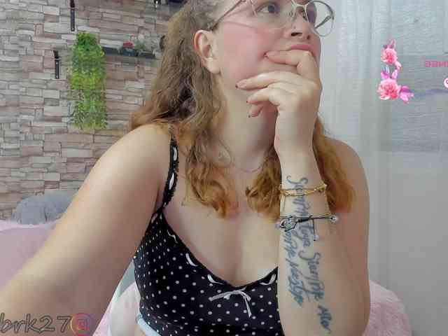 zoe-brk webcam