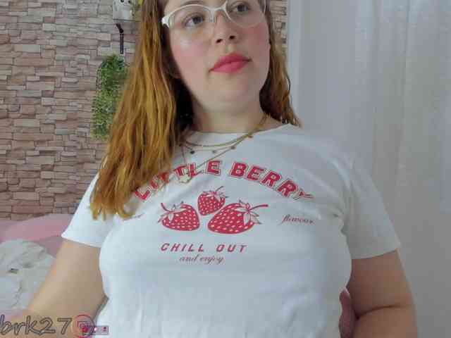 zoe-brk webcam