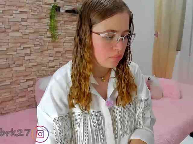 zoe-brk webcam