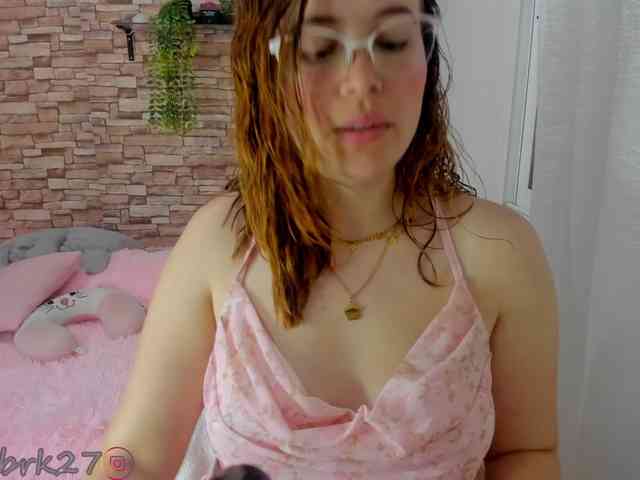zoe-brk webcam