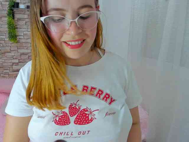 zoe-brk webcam