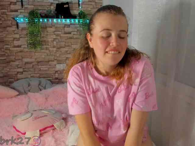 zoe-brk webcam