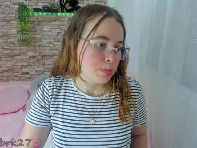 zoe-brk webcam