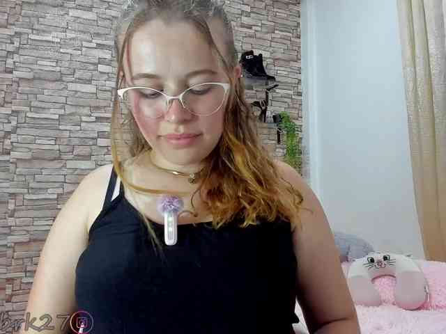 zoe-brk webcam