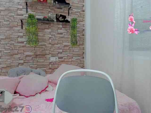 zoe-brk webcam