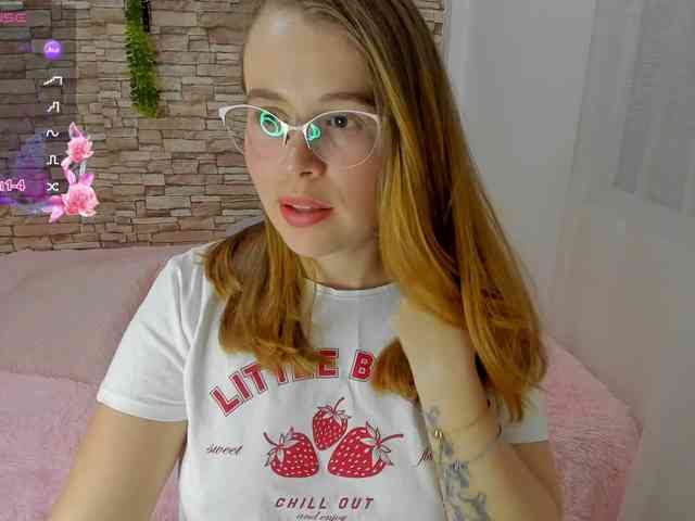 zoe-brk webcam