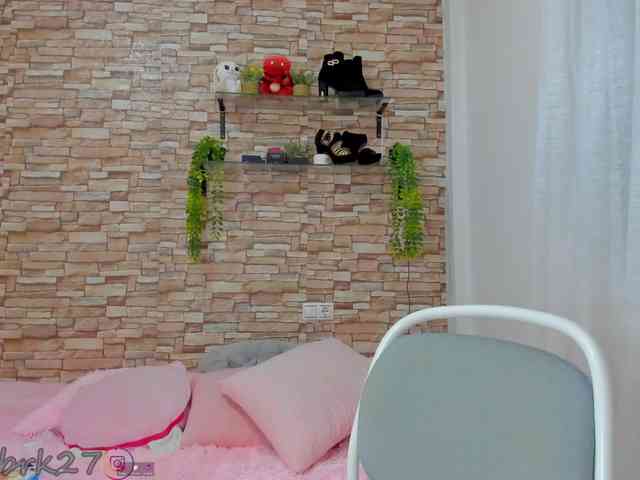 zoe-brk webcam