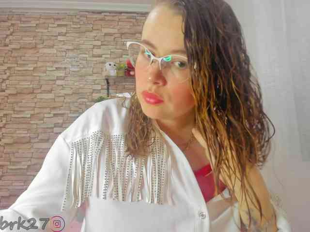 zoe-brk webcam