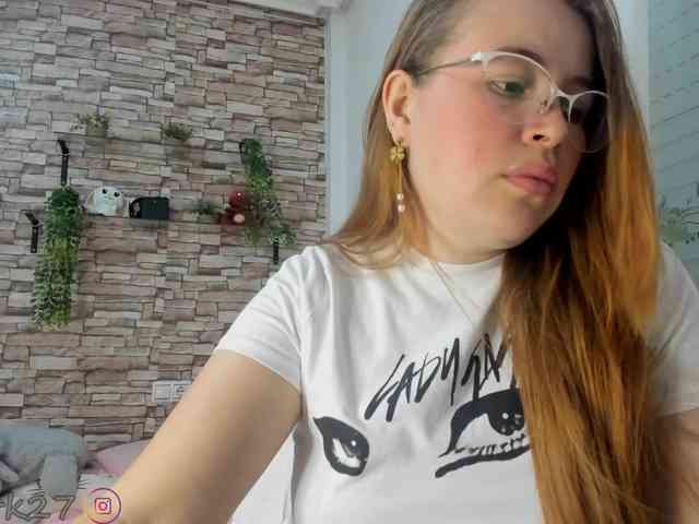 zoe-brk webcam