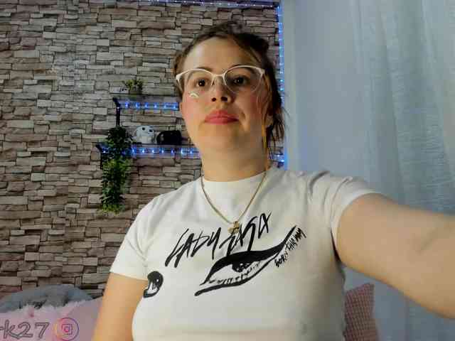 zoe-brk webcam