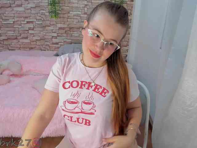 zoe-brk webcam