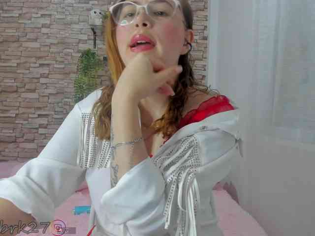 zoe-brk webcam