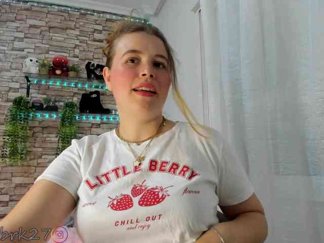 zoe-brk webcam