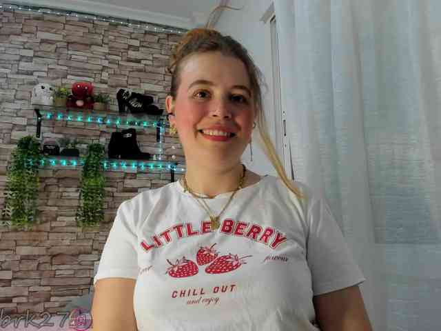 zoe-brk webcam