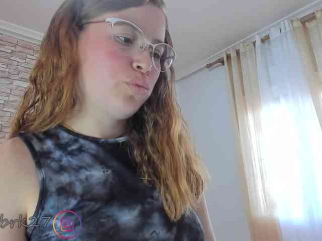 zoe-brk webcam