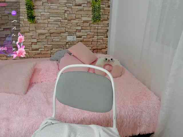 zoe-brk webcam