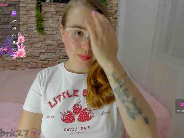 zoe-brk webcam
