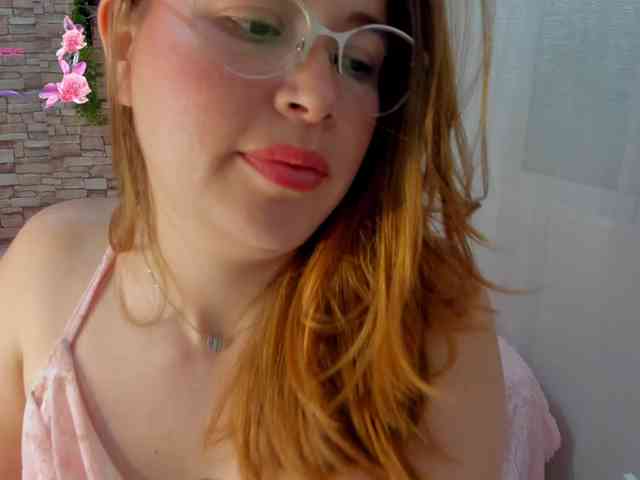 zoe-brk webcam