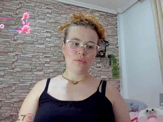 zoe-brk webcam