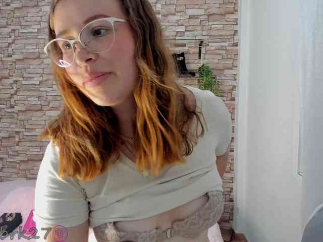 zoe-brk webcam