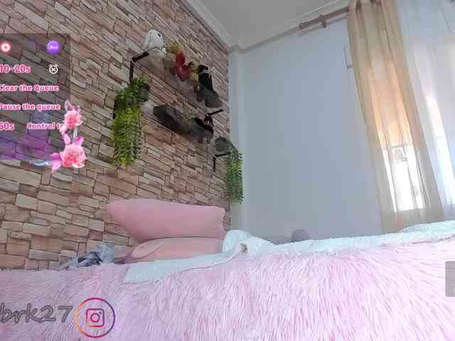 zoe-brk webcam