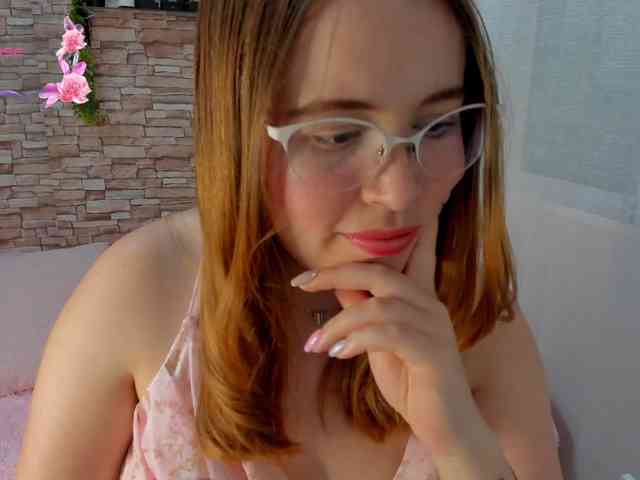 zoe-brk webcam